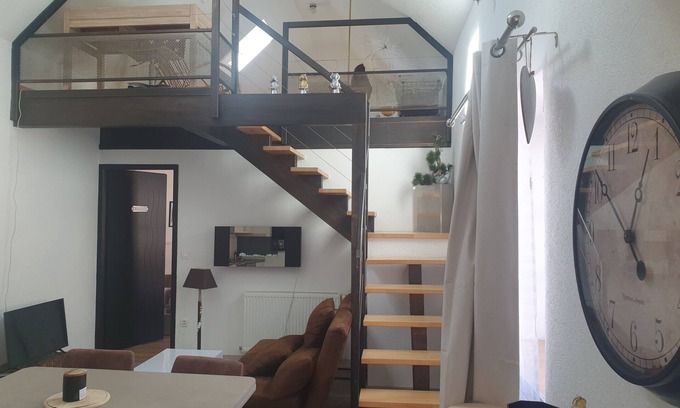 Pontarlier Apartment | Cosy, newly renovated gîte, very close to the town center but in a quiet location