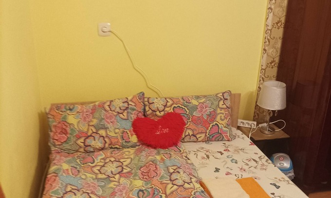 Cluj-Napoca Apartment | Charming One Bedroom Apartment with Lush Garden Oasis