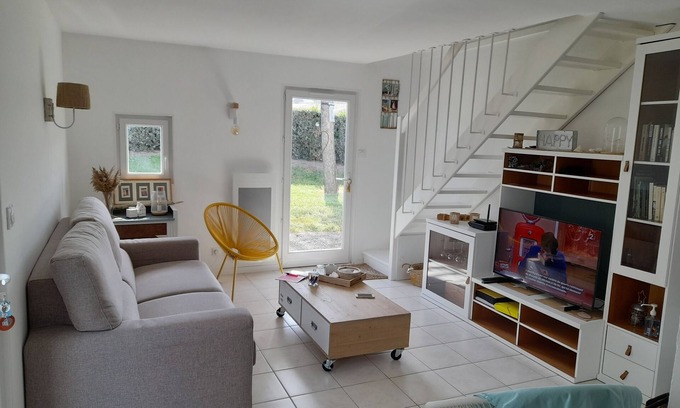 Bretignolles-sur-Mer House | Inviting Marine Farmhouse Steps from the Ocean with Spa