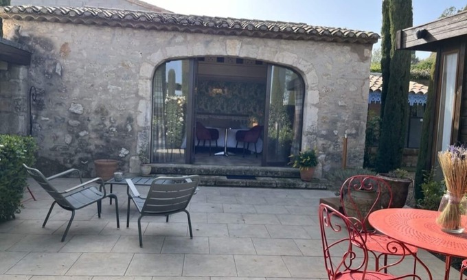Eygalieres House | Charming Eygalieres Retreat with Artist Studio & Village Access