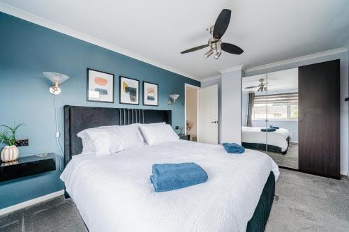 New Forest District House | Cozy Retreat with Pet and Child-Friendly Amenities