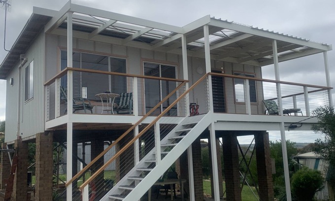 Goolwa Beach House | Charming Retro Getaway with Breathtaking Ocean Views
