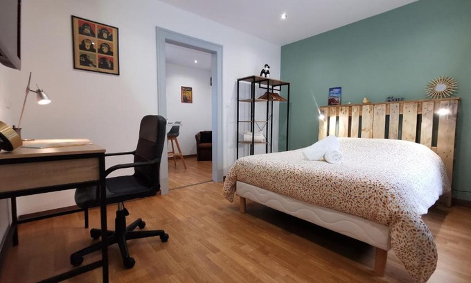 Sarreguemines Apartment | Inviting Room in City Center - Perfect for Couples