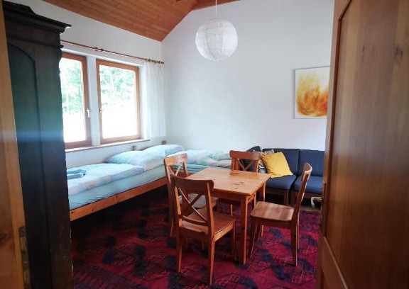Graz Apartment | Relaxing Nature Retreat with Child-Friendly Amenities