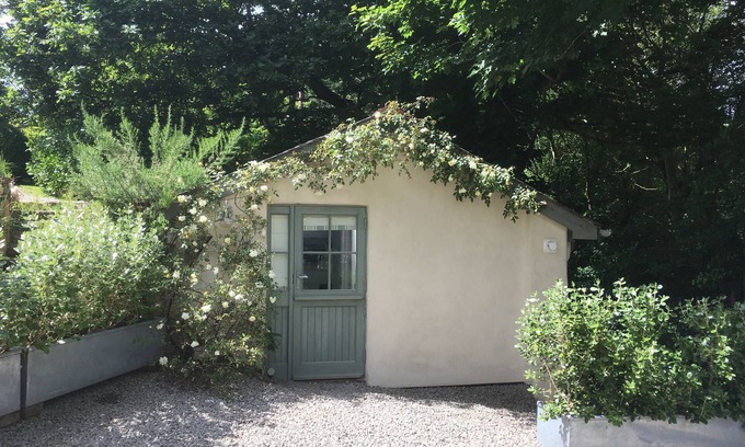 Constantine House | Cosy studio in the Cornish countryside.