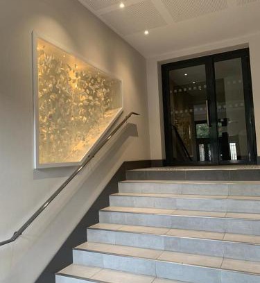 Puteaux Apartment | Welcoming Studio in Puteaux - Child Friendly & Highly Rated