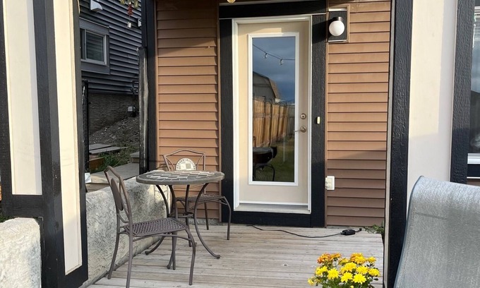 Cochrane Apartment | Cozy Suite with Rocky Mountain View & Family-Friendly Perks