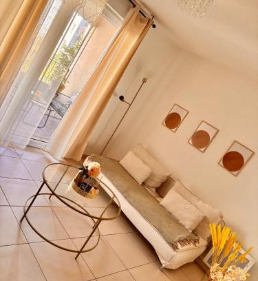 Estanove Apartment | Cosy T2 neuf avec balcon Proche centre & plage