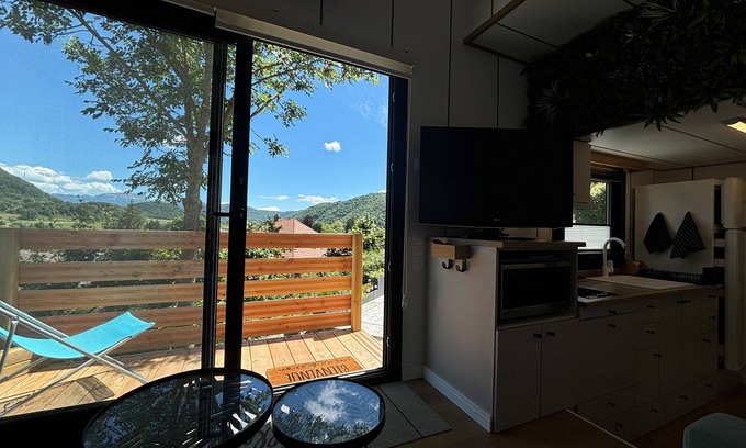 Charavines Ski Chalet | Cosy Tiny House with lake and mountain views