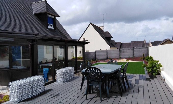 Saint-Quay-Perros House | Seaside House at Cote de Granit Rose with Ocean Views