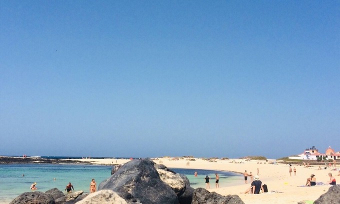 El Cotillo Apartment | Ocean View Retreat at Cotillo with Pool and Spa Amenities
