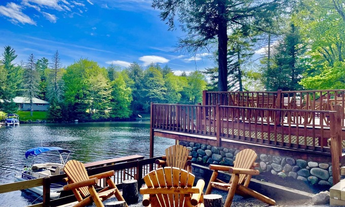 Old Forge Cottage | Waterfront Haven: 2-Bedroom Cottage at The Lakes, Old Forge