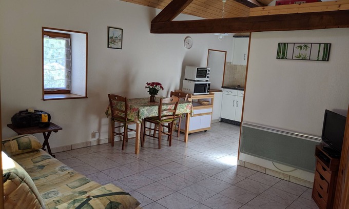 Cassagnes-Begonhes House | Cozy Cottage for Two in the Heart of Aveyron - Rated 9.4