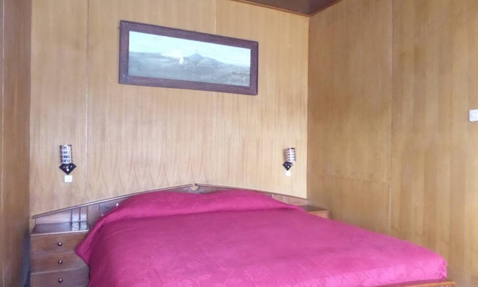 Ngadisari Apartment | Cozy Cottage for 4 at Lava Lodge with Breakfast Included
