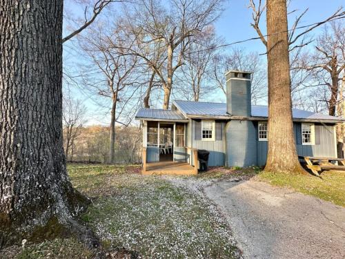 Nancy House | Inviting Cottage 6 at Lees Ford Marina Awaits You