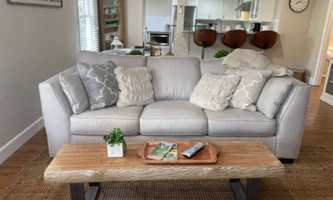 Jacksonville Cottage | Exceptional Cottage A Getaway with Breakfast & Kitchen Access