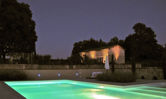 Verrieres House | Gorgeous Cottage at Bois Blanc with Pool and Ocean View