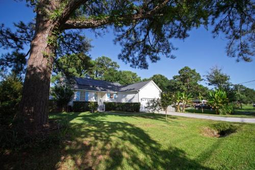 Charleston House | Cottage by the beach