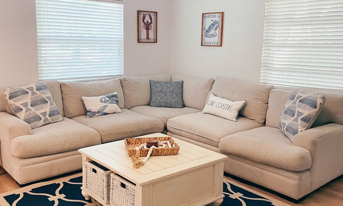Dunedin Cottage | Cozy Cottage by the Gulf: 10/10 Guest Rated Retreat