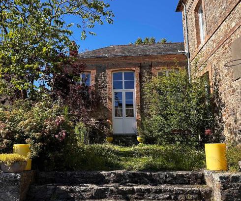 Missillac House | Charming Oceanfront Cottage in Historic Schoolhouse