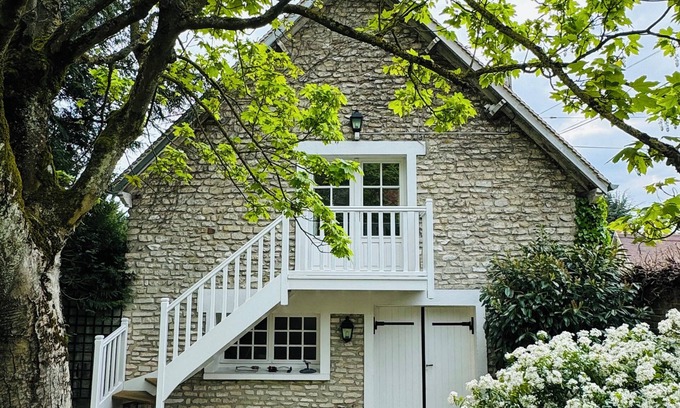 Apremont House | Pet-Friendly Cottage de Charme in Apremont