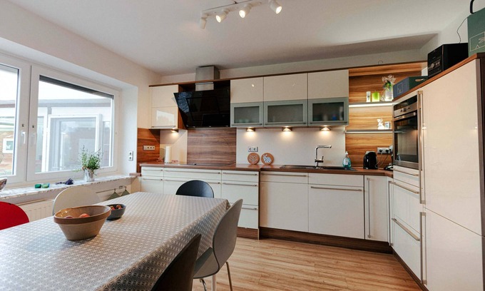 Wolthusen House | Canal-Front Cottage with Pool & Family-Friendly Amenities