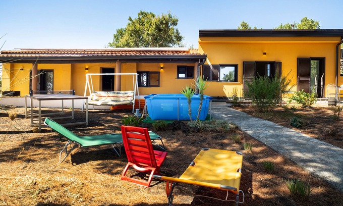 Nicolosi Cottage | Beachfront Etna Country Home with Wi-Fi and Air Conditioning