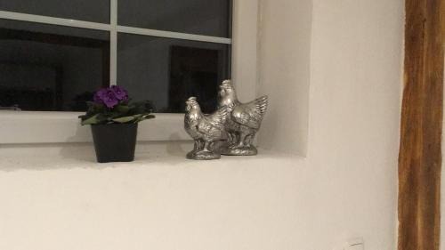 Zulpich Apartment | Pet-Friendly Retreat at Cottage Hühnerstall - Rated 8.8/10
