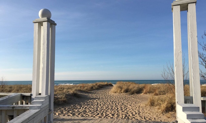 Michigan City Cottage | Charming Cottage House: Beachwalk Retreat by Lake Michigan