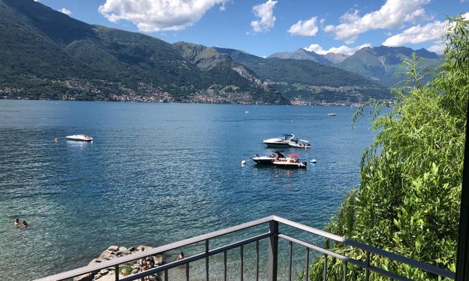 Dervio House | Lakefront Cottage il Cigno with Hot Tub & 9.9/10 Rating