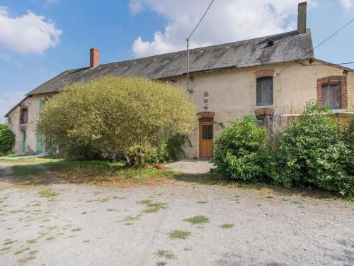 Giroux House | Cottage in an old remote farmhouse