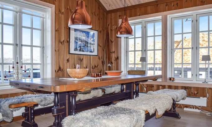 Atra House | Charming Cottage in Prime Gaustablikk Location with Spa
