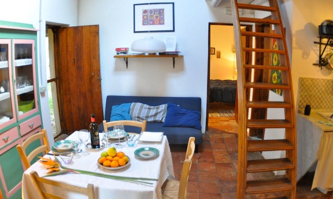 Citta del Mare House | Tranquil Cottage with Ocean View and Pool Retreat