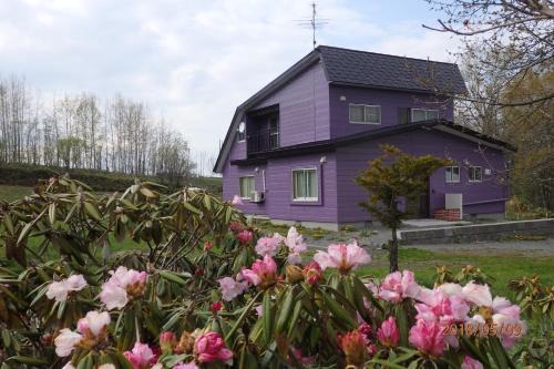 Biei House | Cozy Cottage CLOVER with Breakfast & Relaxing Hot Tub