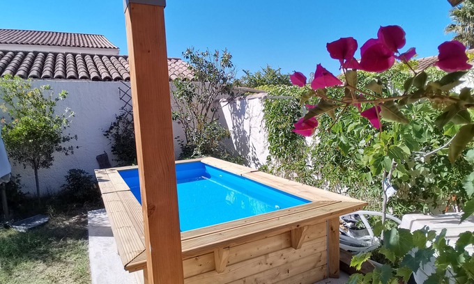 Palavas-les-Flots House | Elegant Cottage Les Mouettes with Pool, Steps from Beach