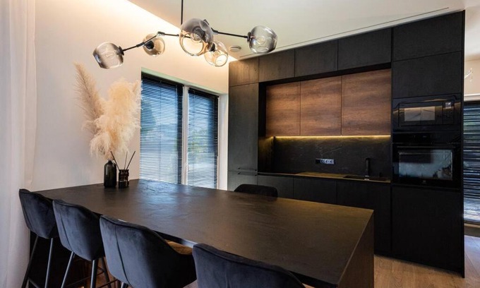 Kaunas Apartment | Cozy Cottage Retreat by Lampedziai Lake with Kitchen