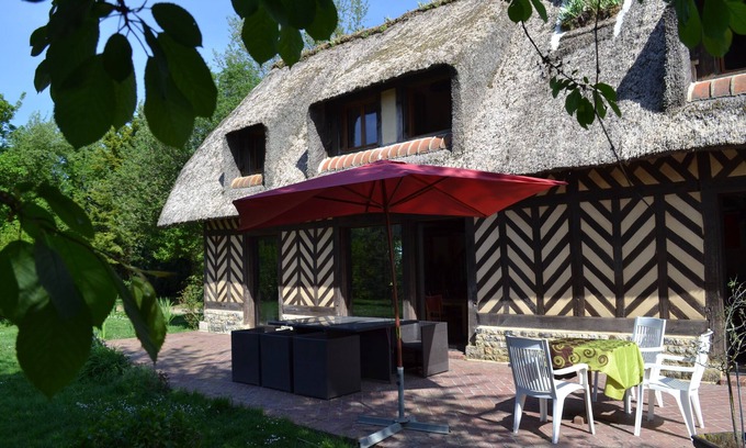 Bonneville-la-Louvet House | Discover Chaumière du Domaine de la Petitière's Lake View