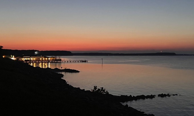 Fairview Beach Cottage | Discover the Cottage on the Potomac River with Ocean Views