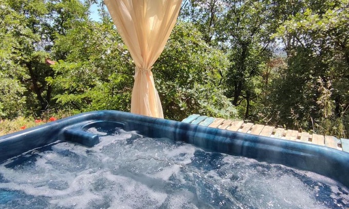 Vancia - Crepieux Apartment | Romantic Cottage with Private Hot Tub & Pool Access