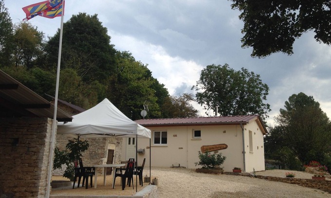 Brosses House | Cozy Cottage Shepherdess for 4 with Pool & Breakfast