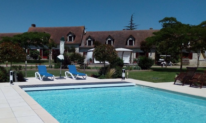 Bossee Cottage | Idyllic Cottage Taos: Perfect for Families with Pool & Spa