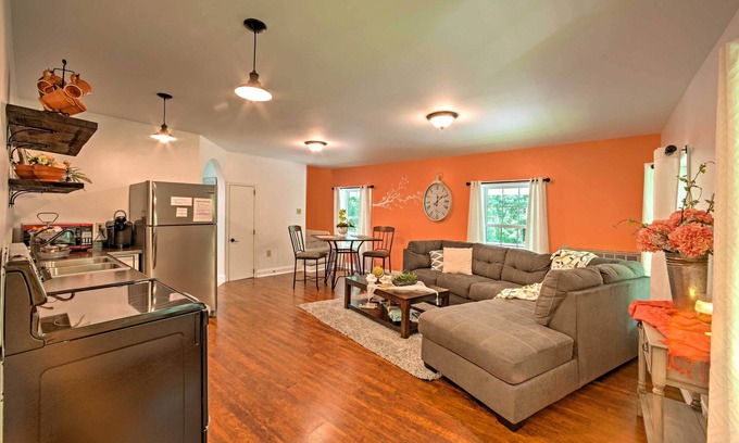 Elizabethville Cottage | Relaxing Cottage by Mahantango Creek with Hot Tub & Fire Pit