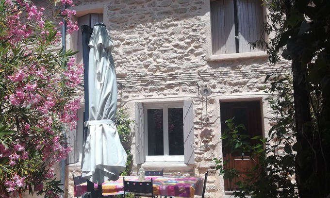 Le Barroux House | Tranquil Cottage with Pool in Orchard Paradise - 10/10 Rated!