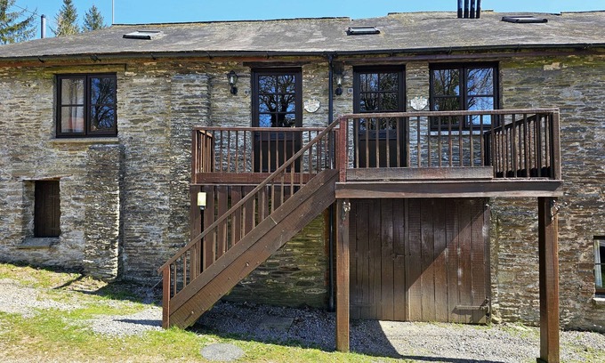 Simonsbath Cottage | Pet-Friendly Cottages at Simonsbath House with Kitchen Access