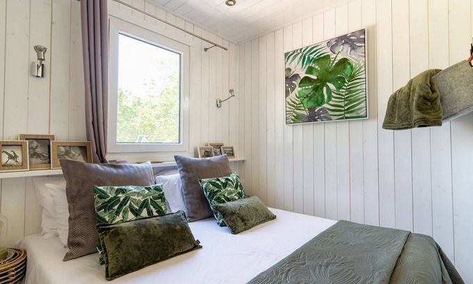 Amberieu-en-Bugey Ski Chalet | Cottages in the heart of Amberieu-Residence le champ de la Fontaine
