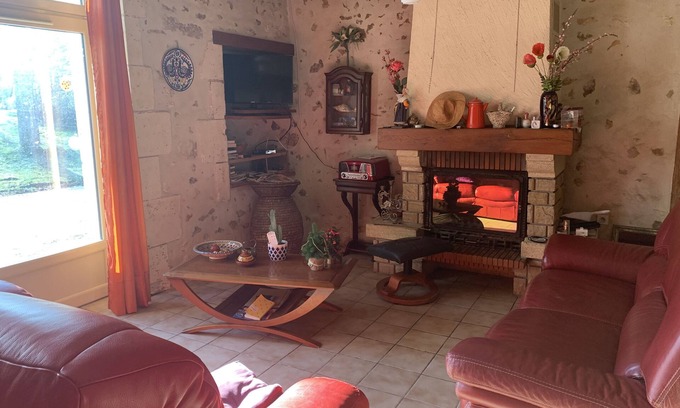 Saint-Vincent-Jalmoutiers House | Idyllic Country House in Double Périgord with Pool