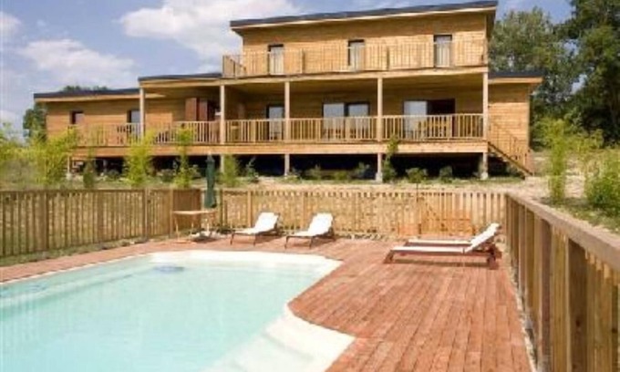 Larressingle House | Charming Country Cottage in Condom with Private Pool & More