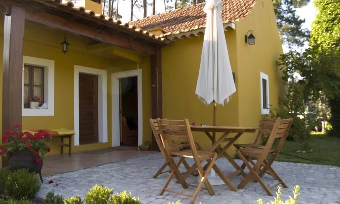 Alcobaca Cottage | Charming Country Cottage in Alcobaça with Spa & Breakfast
