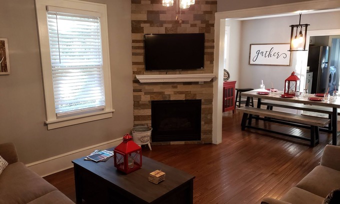 Pocono Pines House | Explore Country Cottage: Game Room & Hot Tub in Poconos