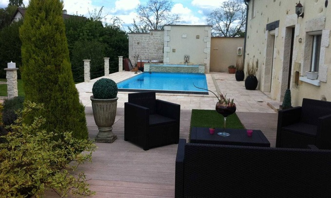 Saint-Jean-aux-Amognes House | Country house with swimming pool. 10 minutes from the center of Nevers.